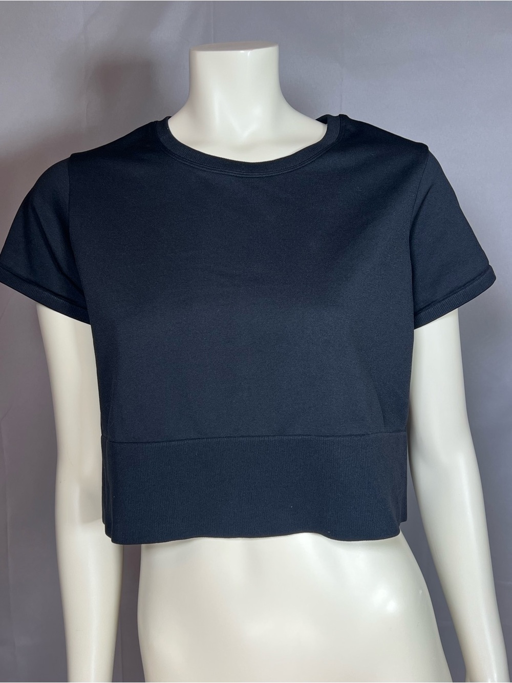 OFFLINE by Aerie Black Cropped Short Sleeve Sweatshirt Top XL